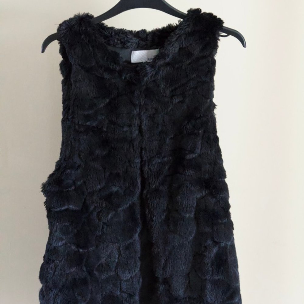 Faux fur vest